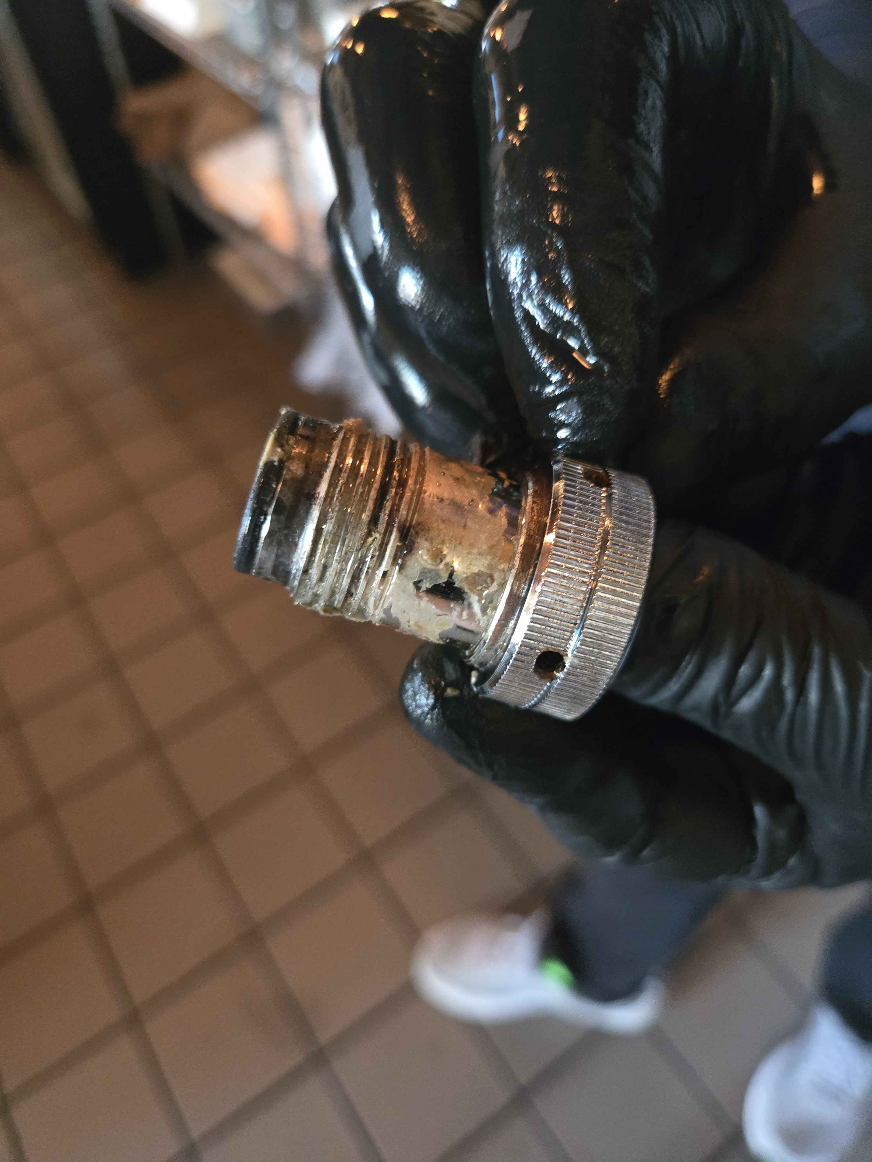 Thumbnail showing the pressure side of the rig.