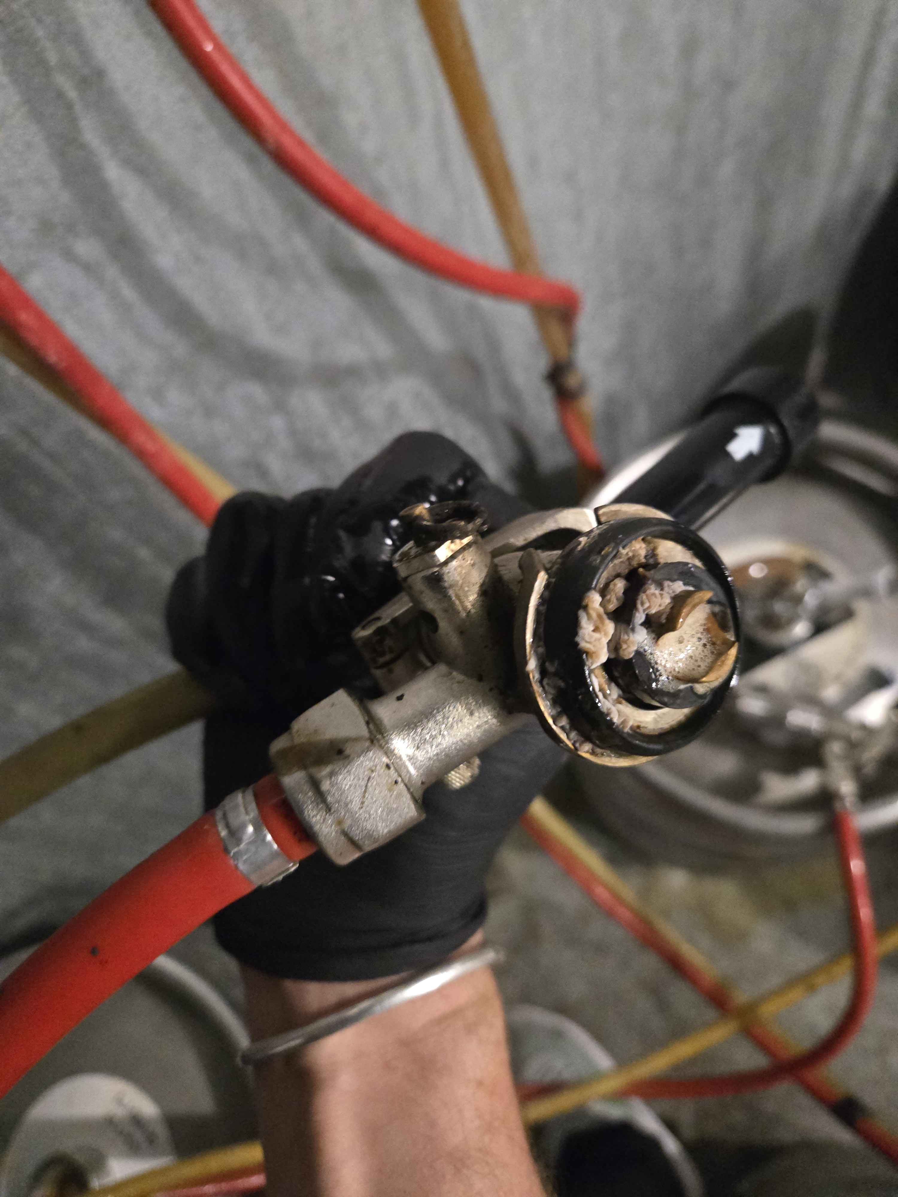 Thumbnail showing front fittings and gauge.